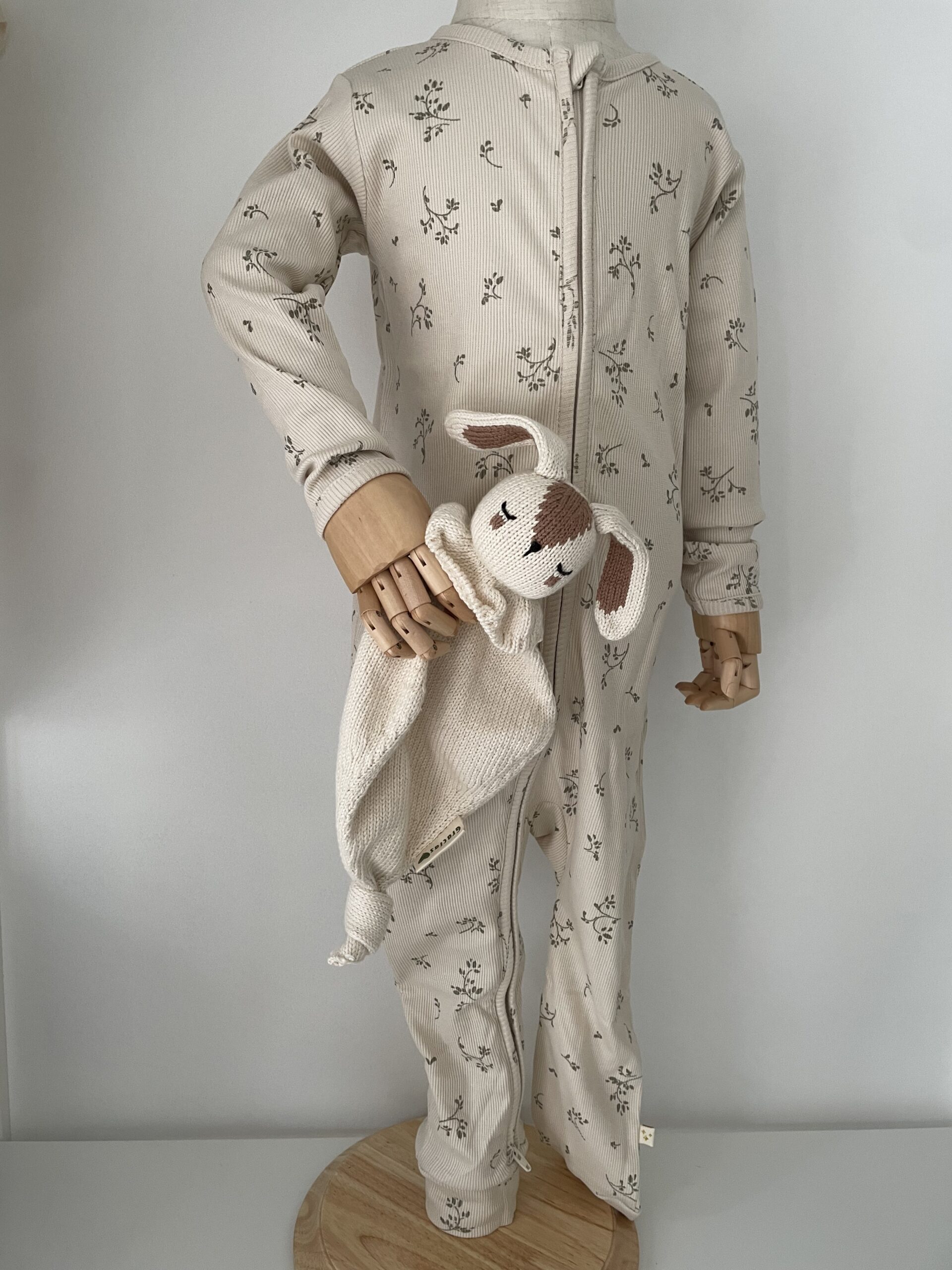 CALINE ONESIE SECRET GARDEN OLIVE