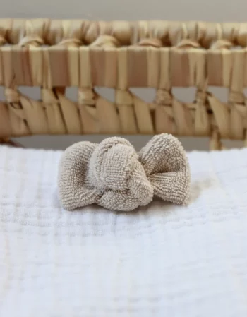Pince à cheveux Abby - éponge beige