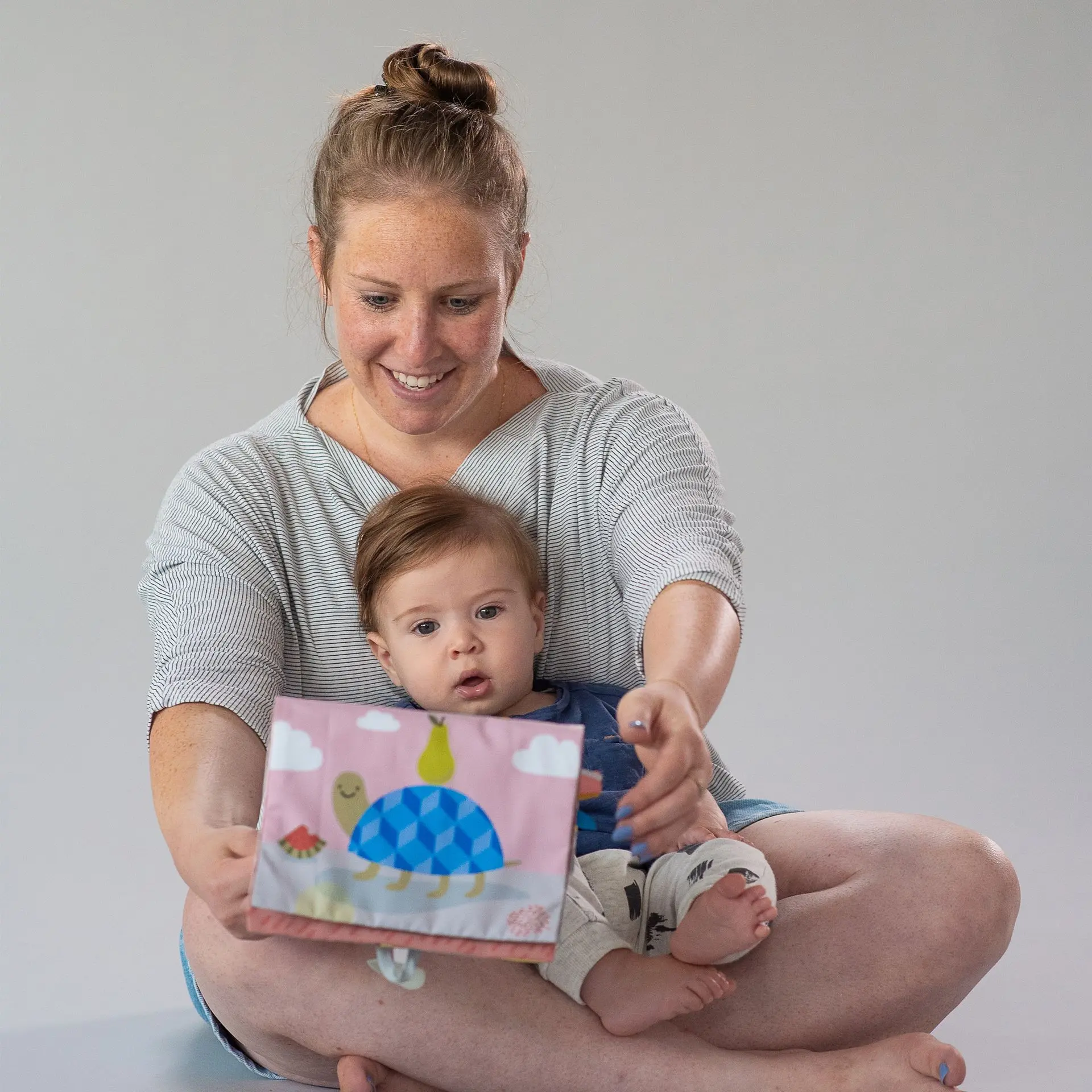 Svannah tummy-time book #