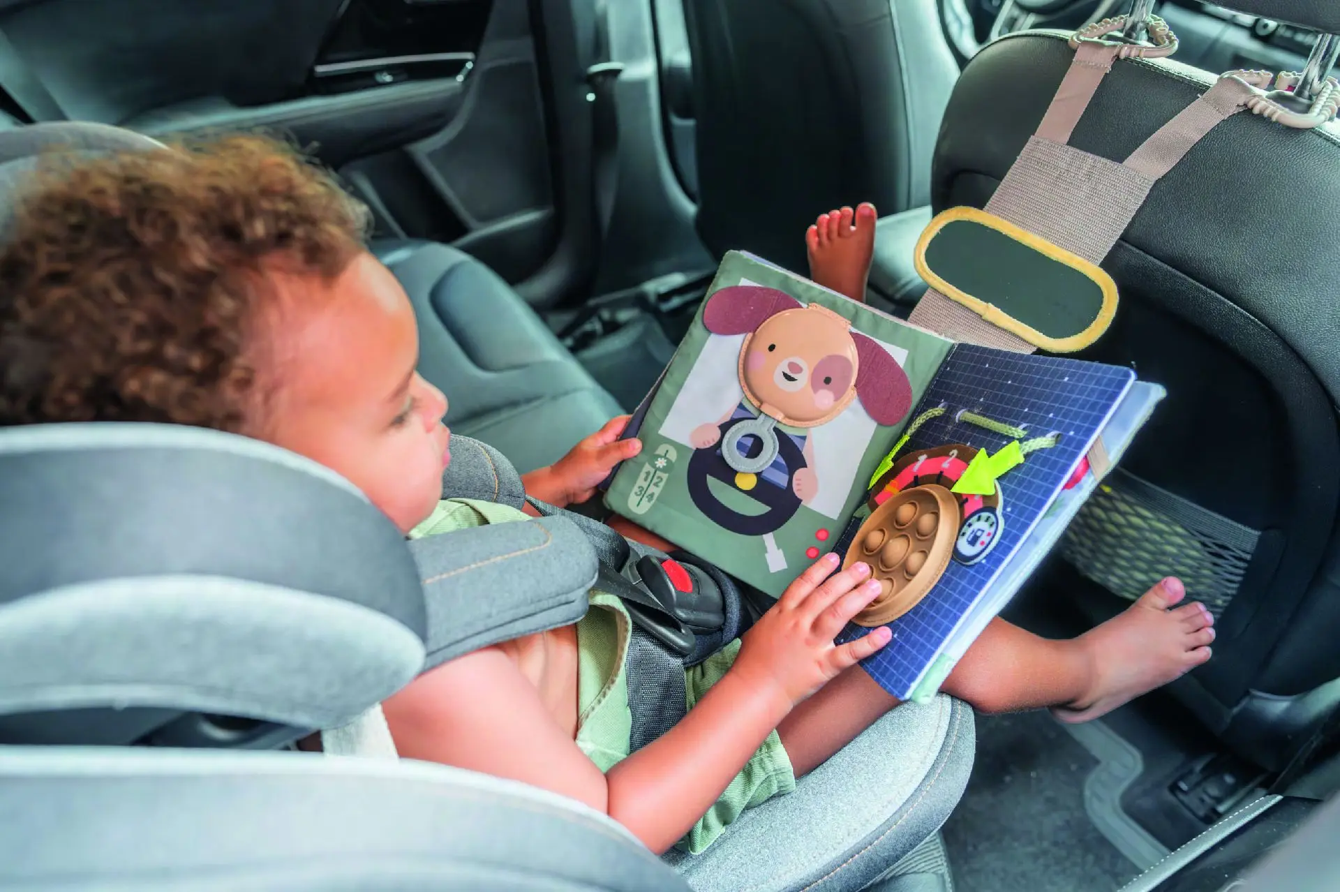 TAF_13825 Ride Time Busy Book_1-27