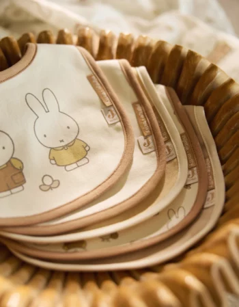 Miffy family farm - pack de 5 bavoirs